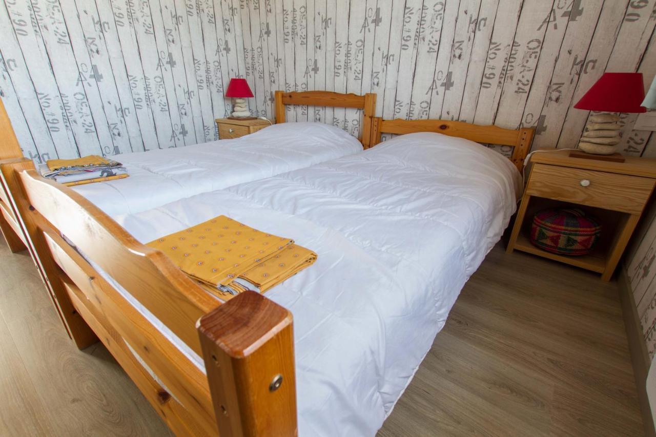 Le Chalet Vendeen Saint-Hilaire-la-Forêt エクステリア 写真